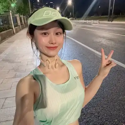 杜杰晨